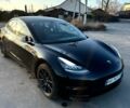 Чорний Тесла Модель 3, об'ємом двигуна 0 л та пробігом 74 тис. км за 18500 $, фото 4 на Automoto.ua