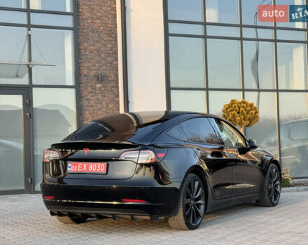 Чорний Тесла Модель 3, об'ємом двигуна 0 л та пробігом 117 тис. км за 18999 $, фото 21 на Automoto.ua