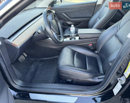 Тесла Модель 3 2019 у Києві на Automoto.ua Чорний Тесла Модель 3, об'ємом двигуна 0 л та пробігом 170 тис. км за 19900 $, фото 11 на Automoto.ua