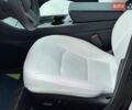 Черный Тесла Модель 3, объемом двигателя 0 л и пробегом 80 тыс. км за 16999 $, фото 34 на Automoto.ua