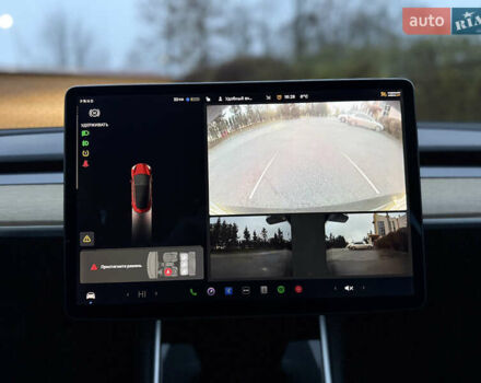 Черный Тесла Модель 3, объемом двигателя 0 л и пробегом 97 тыс. км за 14600 $, фото 42 на Automoto.ua