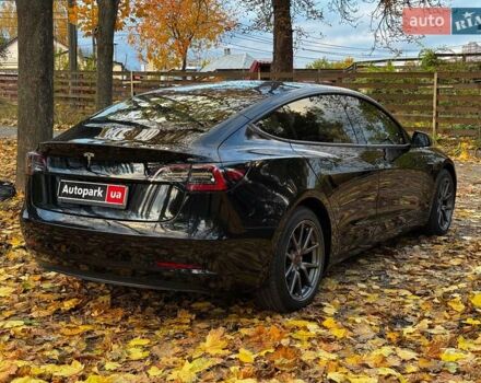 Черный Тесла Модель 3, объемом двигателя 0 л и пробегом 65 тыс. км за 25390 $, фото 7 на Automoto.ua