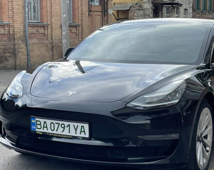 Чорний Тесла Модель 3, об'ємом двигуна 0 л та пробігом 77 тис. км за 14999 $, фото 7 на Automoto.ua