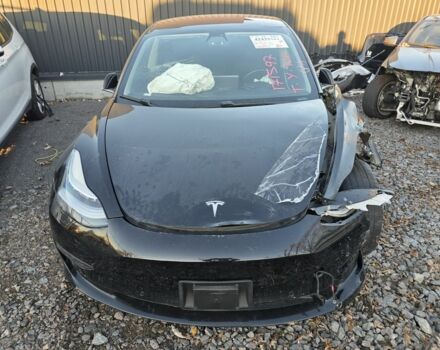 Чорний Тесла Модель 3, об'ємом двигуна 0 л та пробігом 130 тис. км за 11700 $, фото 1 на Automoto.ua