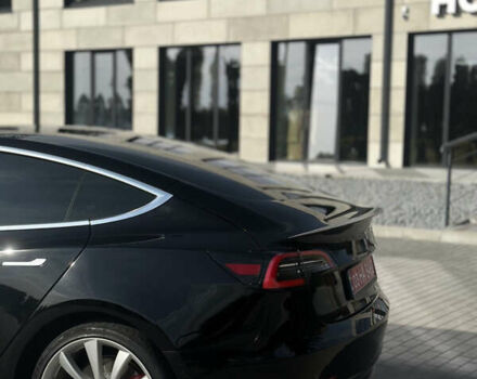 Черный Тесла Модель 3, объемом двигателя 0 л и пробегом 178 тыс. км за 16200 $, фото 11 на Automoto.ua