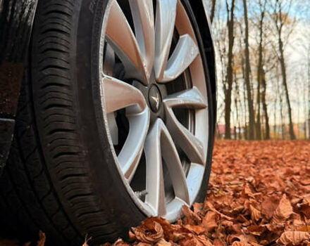 Черный Тесла Модель 3, объемом двигателя 0 л и пробегом 120 тыс. км за 18399 $, фото 7 на Automoto.ua