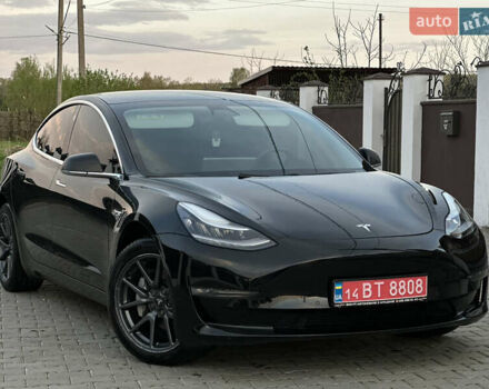 Черный Тесла Модель 3, объемом двигателя 0 л и пробегом 133 тыс. км за 18599 $, фото 53 на Automoto.ua