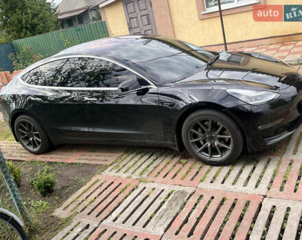 Чорний Тесла Модель 3, об'ємом двигуна 0 л та пробігом 157 тис. км за 18500 $, фото 25 на Automoto.ua