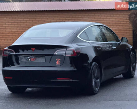 Черный Тесла Модель 3, объемом двигателя 0 л и пробегом 97 тыс. км за 14600 $, фото 9 на Automoto.ua