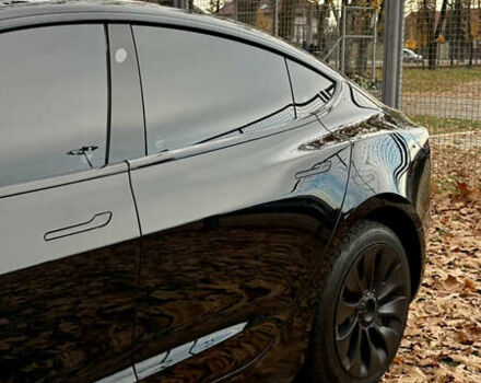 Чорний Тесла Модель 3, об'ємом двигуна 0 л та пробігом 94 тис. км за 15900 $, фото 3 на Automoto.ua