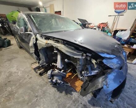 Черный Тесла Модель 3, объемом двигателя 0 л и пробегом 138 тыс. км за 8999 $, фото 3 на Automoto.ua