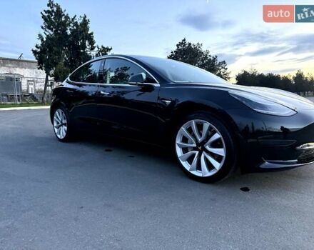Черный Тесла Модель 3, объемом двигателя 0 л и пробегом 127 тыс. км за 15700 $, фото 9 на Automoto.ua