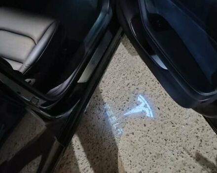 Чорний Тесла Модель 3, об'ємом двигуна 0 л та пробігом 145 тис. км за 15700 $, фото 21 на Automoto.ua