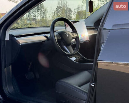 Черный Тесла Модель 3, объемом двигателя 0 л и пробегом 69 тыс. км за 15100 $, фото 7 на Automoto.ua