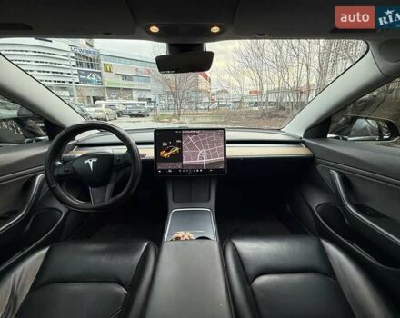Чорний Тесла Модель 3, об'ємом двигуна 0 л та пробігом 150 тис. км за 15900 $, фото 9 на Automoto.ua