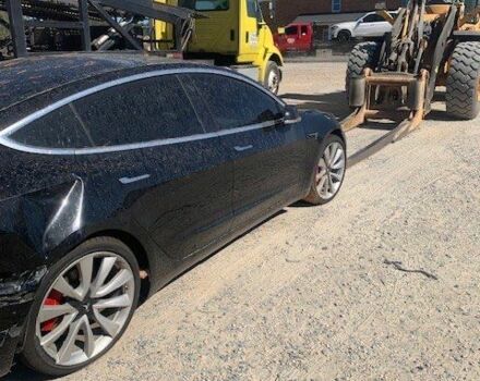 Черный Тесла Модель 3, объемом двигателя 0 л и пробегом 188 тыс. км за 11500 $, фото 1 на Automoto.ua