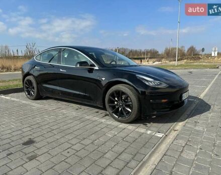 Черный Тесла Модель 3, объемом двигателя 0 л и пробегом 210 тыс. км за 13500 $, фото 3 на Automoto.ua