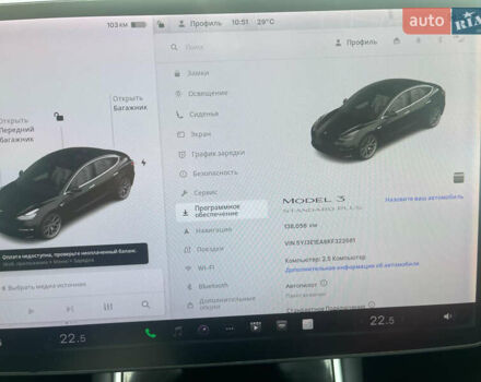 Черный Тесла Модель 3, объемом двигателя 0 л и пробегом 130 тыс. км за 16999 $, фото 5 на Automoto.ua