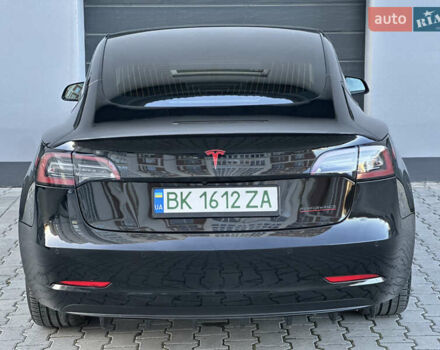 Черный Тесла Модель 3, объемом двигателя 0 л и пробегом 121 тыс. км за 19400 $, фото 41 на Automoto.ua