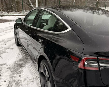 Черный Тесла Модель 3, объемом двигателя 0 л и пробегом 125 тыс. км за 16500 $, фото 35 на Automoto.ua