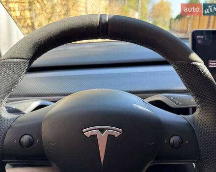 Черный Тесла Модель 3, объемом двигателя 0 л и пробегом 116 тыс. км за 18900 $, фото 11 на Automoto.ua