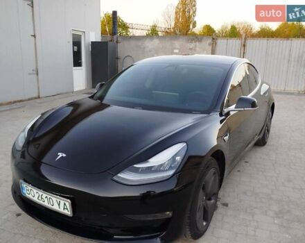 Черный Тесла Модель 3, объемом двигателя 0 л и пробегом 67 тыс. км за 13200 $, фото 3 на Automoto.ua