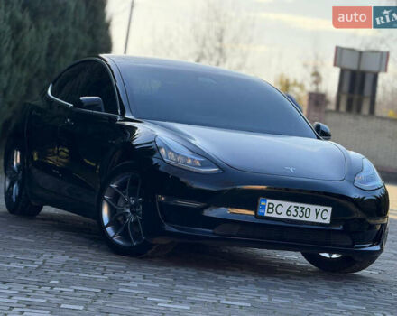 Чорний Тесла Модель 3, об'ємом двигуна 0 л та пробігом 137 тис. км за 13200 $, фото 2 на Automoto.ua