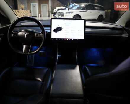 Чорний Тесла Модель 3, об'ємом двигуна 0 л та пробігом 163 тис. км за 15600 $, фото 43 на Automoto.ua