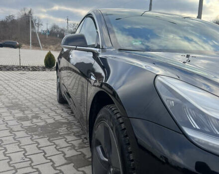 Черный Тесла Модель 3, объемом двигателя 0 л и пробегом 166 тыс. км за 18400 $, фото 2 на Automoto.ua