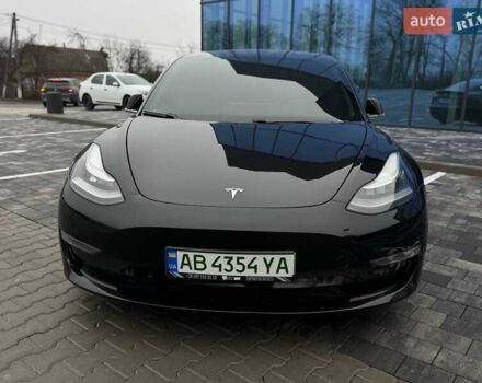 Чорний Тесла Модель 3, об'ємом двигуна 0 л та пробігом 121 тис. км за 18200 $, фото 1 на Automoto.ua