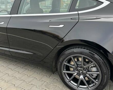 Черный Тесла Модель 3, объемом двигателя 0 л и пробегом 172 тыс. км за 16700 $, фото 12 на Automoto.ua