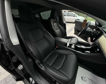 Тесла Модель 3 2019 у Луцьку на Automoto.ua Чорний Тесла Модель 3, об'ємом двигуна 1 л та пробігом 255 тис. км за 13800 $, фото 11 на Automoto.ua