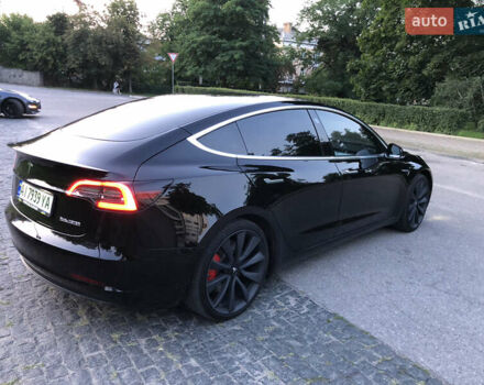 Чорний Тесла Модель 3, об'ємом двигуна 0 л та пробігом 109 тис. км за 21000 $, фото 10 на Automoto.ua