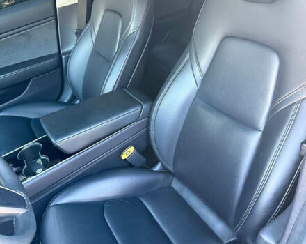 Чорний Тесла Модель 3, об'ємом двигуна 0 л та пробігом 137 тис. км за 13200 $, фото 23 на Automoto.ua