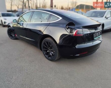 Черный Тесла Модель 3, объемом двигателя 0 л и пробегом 120 тыс. км за 18888 $, фото 22 на Automoto.ua
