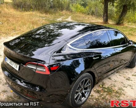 Чорний Тесла Модель 3, об'ємом двигуна 0 л та пробігом 16000 тис. км за 16700 $, фото 7 на Automoto.ua