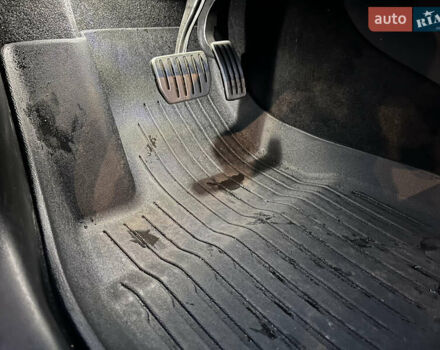 Черный Тесла Модель 3, объемом двигателя 0 л и пробегом 77 тыс. км за 20000 $, фото 61 на Automoto.ua