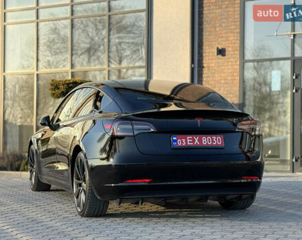 Чорний Тесла Модель 3, об'ємом двигуна 0 л та пробігом 117 тис. км за 18999 $, фото 27 на Automoto.ua