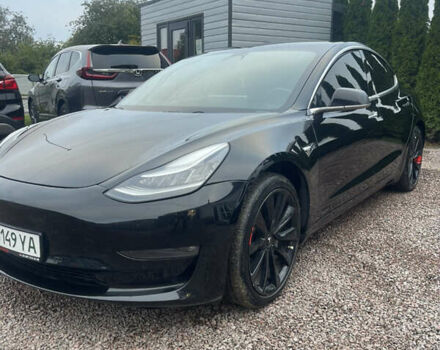 Чорний Тесла Модель 3, об'ємом двигуна 0 л та пробігом 140 тис. км за 13900 $, фото 5 на Automoto.ua