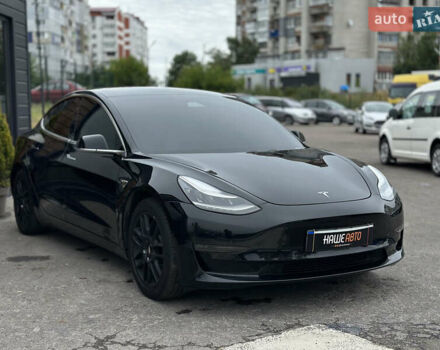 Черный Тесла Модель 3, объемом двигателя 0 л и пробегом 63 тыс. км за 17700 $, фото 9 на Automoto.ua