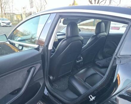 Чорний Тесла Модель 3, об'ємом двигуна 0 л та пробігом 201 тис. км за 12100 $, фото 8 на Automoto.ua