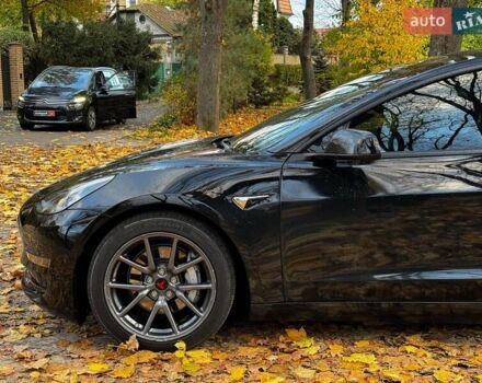 Черный Тесла Модель 3, объемом двигателя 0 л и пробегом 65 тыс. км за 25390 $, фото 10 на Automoto.ua