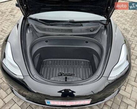 Черный Тесла Модель 3, объемом двигателя 0 л и пробегом 174 тыс. км за 13300 $, фото 13 на Automoto.ua