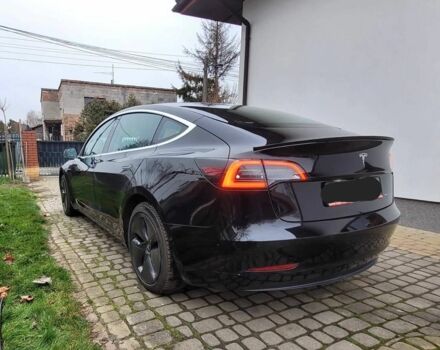 Черный Тесла Модель 3, объемом двигателя 0 л и пробегом 65 тыс. км за 334 $, фото 5 на Automoto.ua