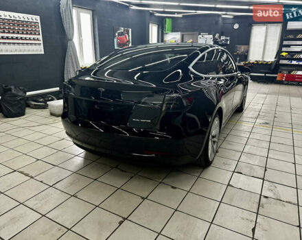 Чорний Тесла Модель 3, об'ємом двигуна 0 л та пробігом 96 тис. км за 17999 $, фото 10 на Automoto.ua