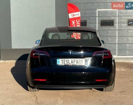 Черный Тесла Модель 3, объемом двигателя 0 л и пробегом 113 тыс. км за 18500 $, фото 7 на Automoto.ua