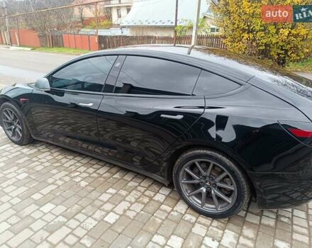 Чорний Тесла Модель 3, об'ємом двигуна 0 л та пробігом 145 тис. км за 15700 $, фото 8 на Automoto.ua