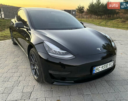 Черный Тесла Модель 3, объемом двигателя 0 л и пробегом 132 тыс. км за 14999 $, фото 3 на Automoto.ua