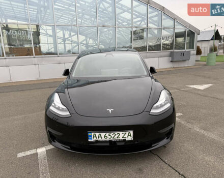 Чорний Тесла Модель 3, об'ємом двигуна 0 л та пробігом 124 тис. км за 15300 $, фото 7 на Automoto.ua