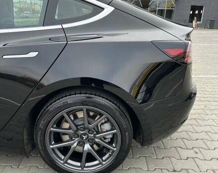 Черный Тесла Модель 3, объемом двигателя 0 л и пробегом 172 тыс. км за 16700 $, фото 11 на Automoto.ua